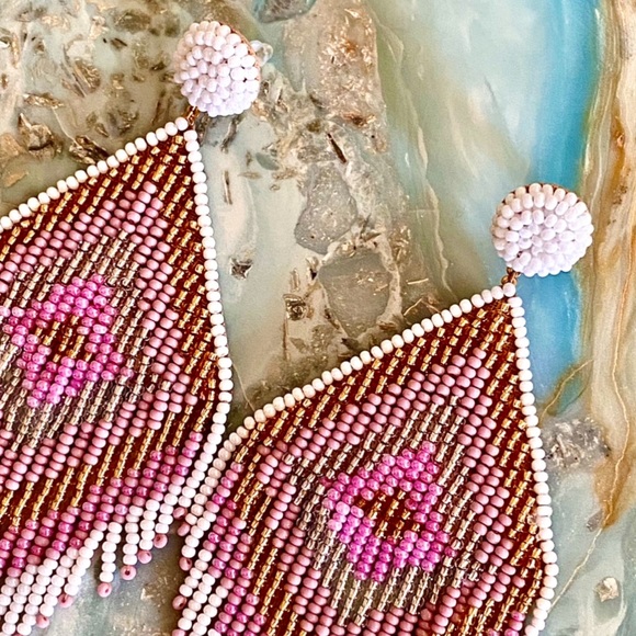 🌺🎉HP🎉🌺 NWT Deepa Gurnani Beaded Diamond Fringe Chandeliers - Picture 6 of 16